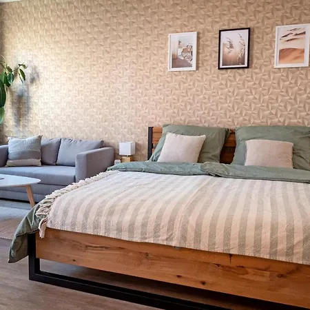 Apartment Golden Leaf Sladkovskeho Olmütz