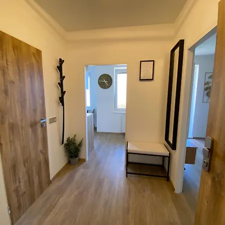 Apartamento Golden Leaf Sladkovskeho